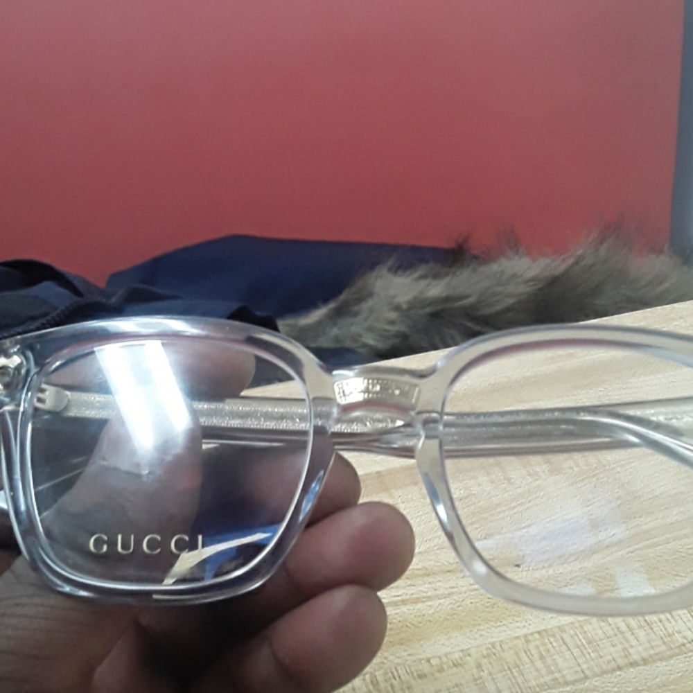 Brand new gucci glasses